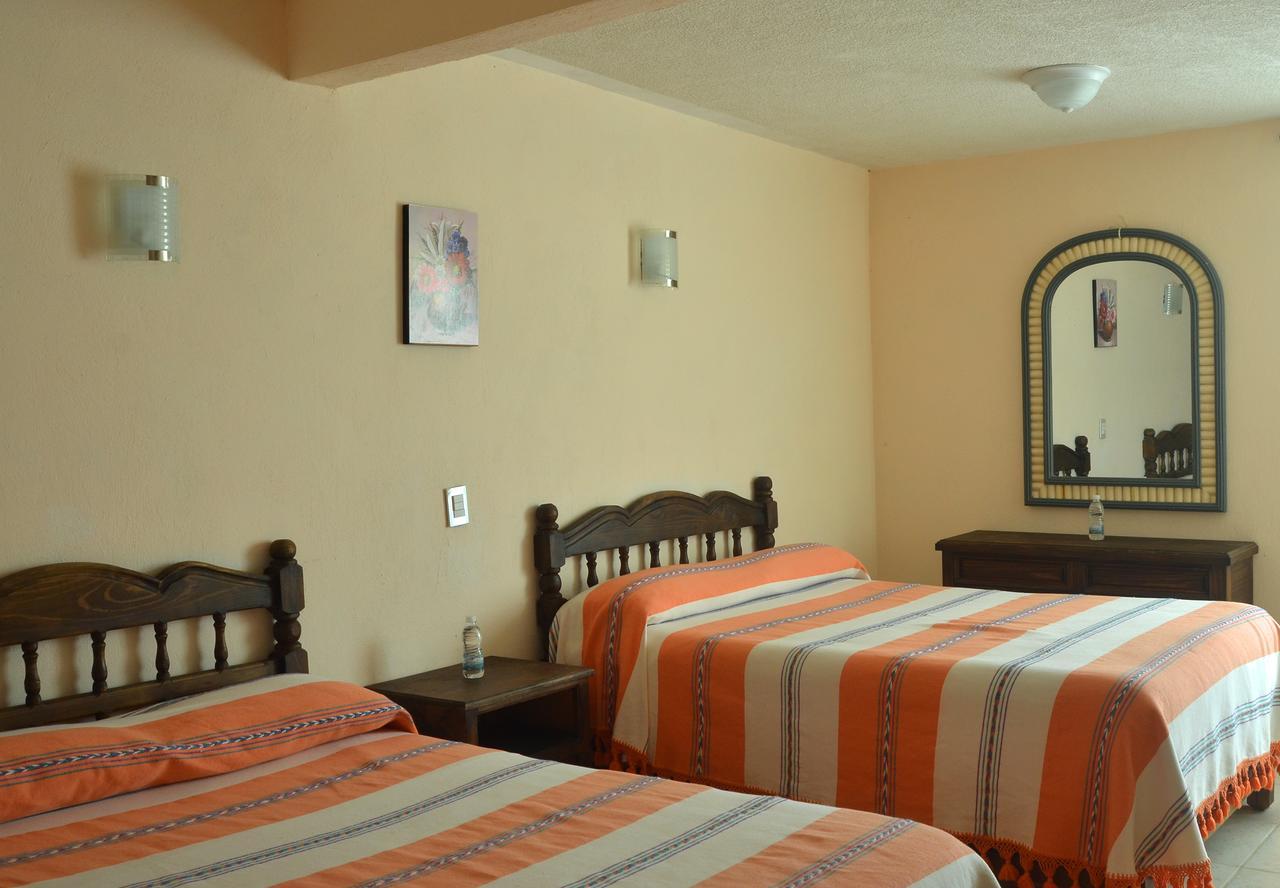 Hotel Restaurante Los Arcos Tlalpujahua de Rayón 외부 사진